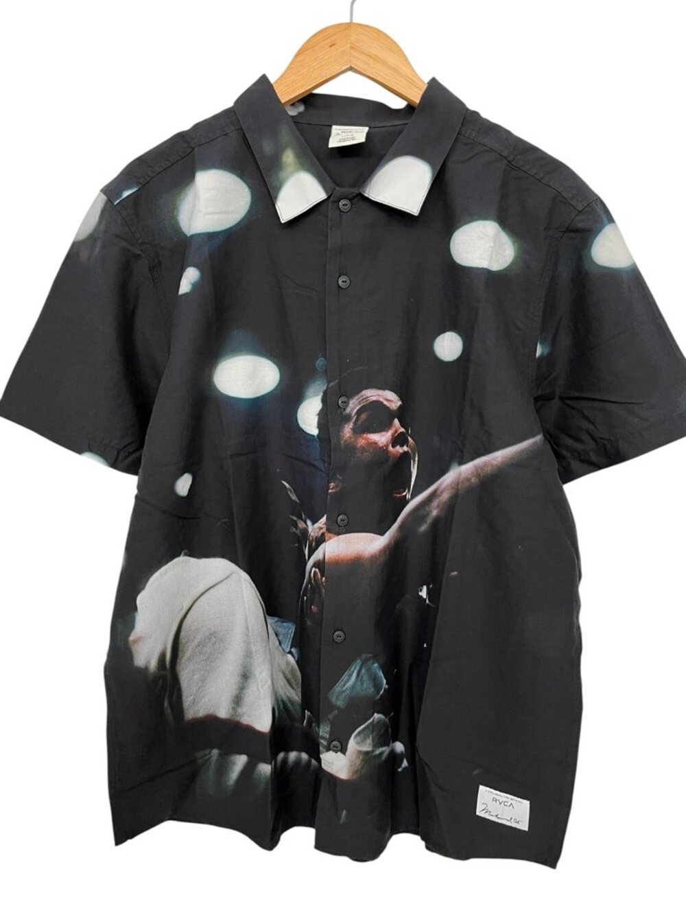 RVCA x Muhammad Ali Rumble Men’s Shirt Short Sleeve Button Front Large NWT